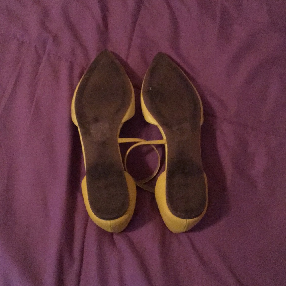 Flats - Picture 3 of 4